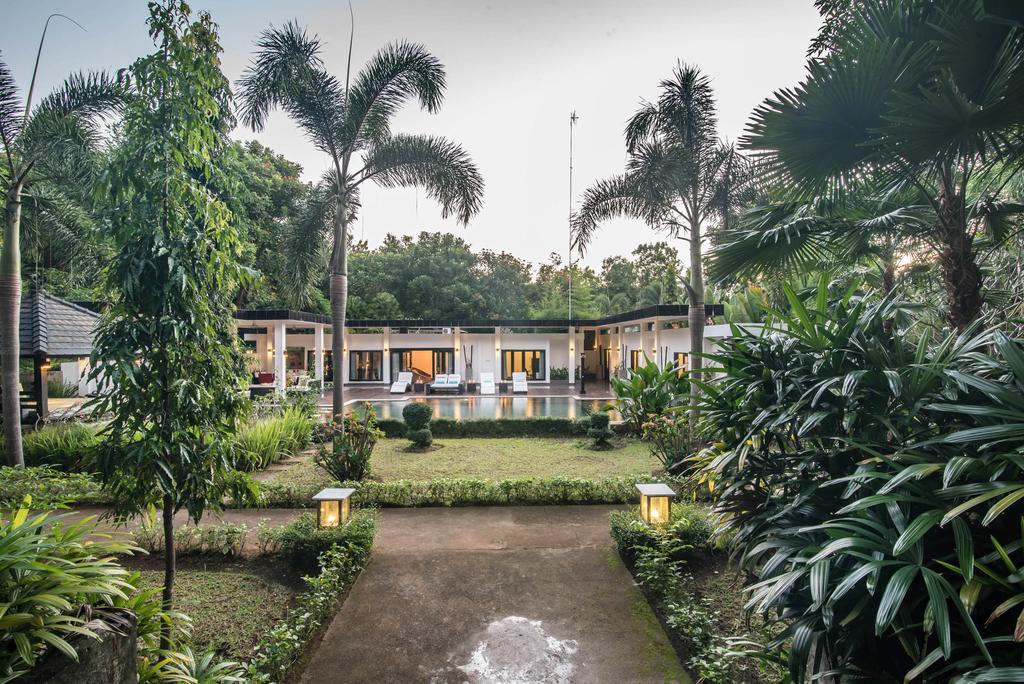 Stunning Villa Lily Lovina Kültér fotó